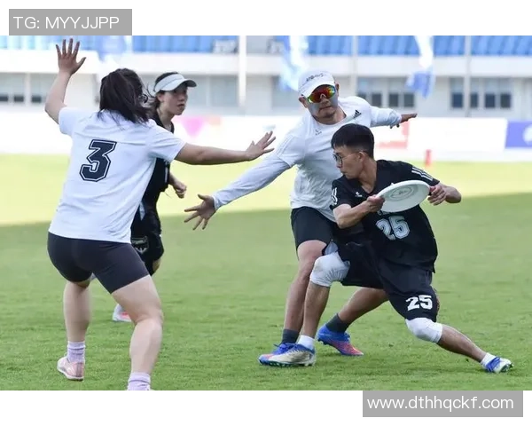 南京飞盘队在全国飞盘配合排行榜中荣获第八名的精彩表现分析