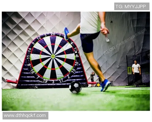 足球明星飞镖高清图片展示让你领略运动与艺术的完美结合 足球明星飞镖高清图片展示让你领略运动与艺术的完美结合